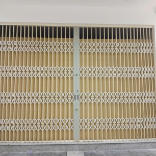 Công trình cửa kéo có lá tại Thủ Thiêm